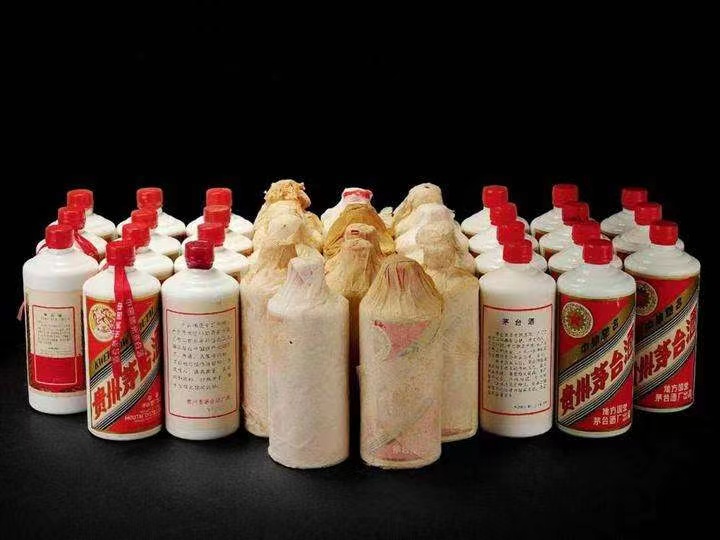 象山日照岚山回收酒价格哪里回收(附近上门回收茅台酒）?